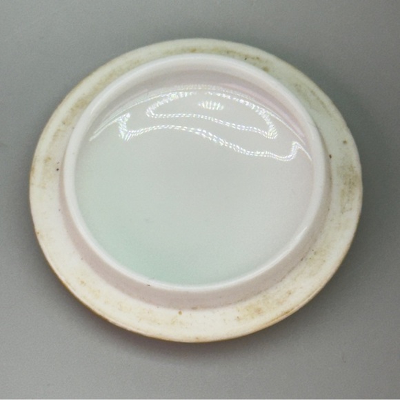 Vintage Handpainted Nippon
Lidded Trinket Ring Box - Picture 7 of 8